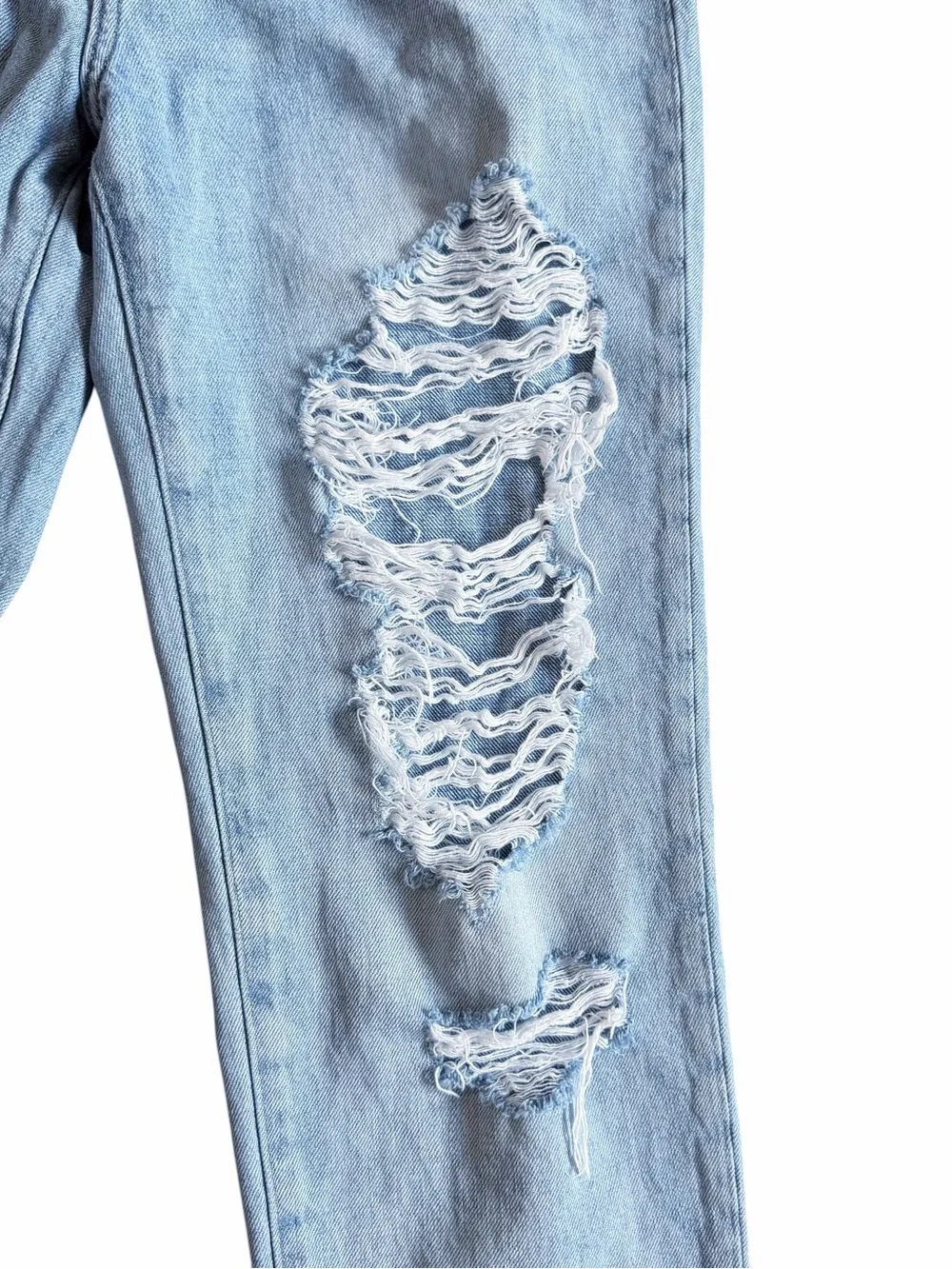 Pistola Distressed Jeans Women’s Size 28 Ripped Light Wash Denim Straight Leg